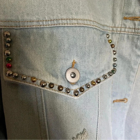 POL Shimmering Jewel Denim Jean Jacket Beaded Distressed Size Large - Picture 5 of 16